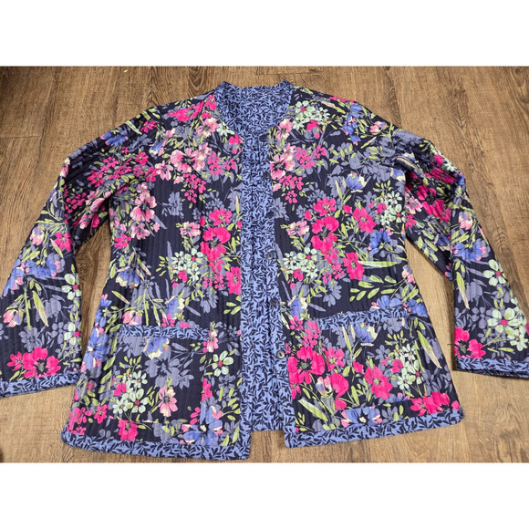 Appleseed's Jackets & Blazers - Appleseed's Limited Edition Reversible Pink Floral Quilted Jacket Women's Large